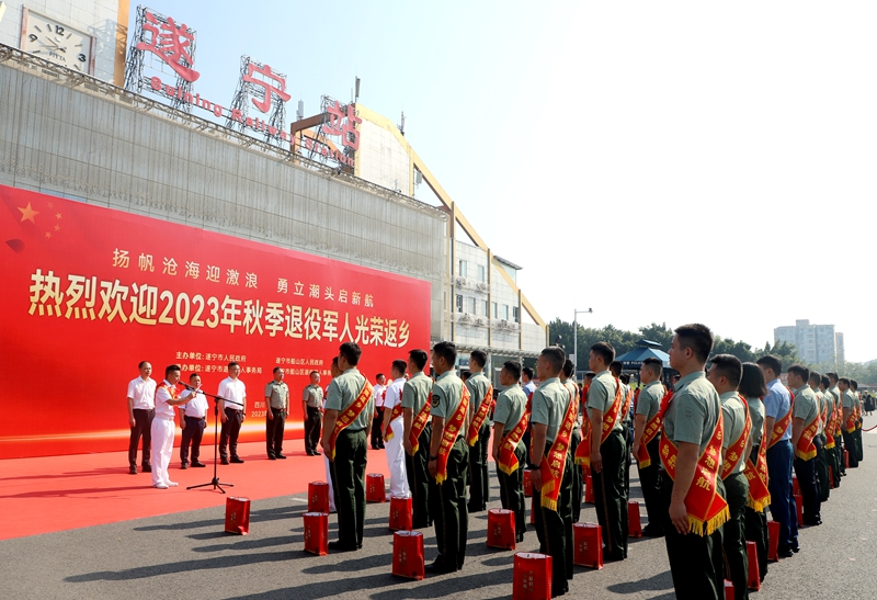 1693901305314317.jpg IMG_4370.JPG