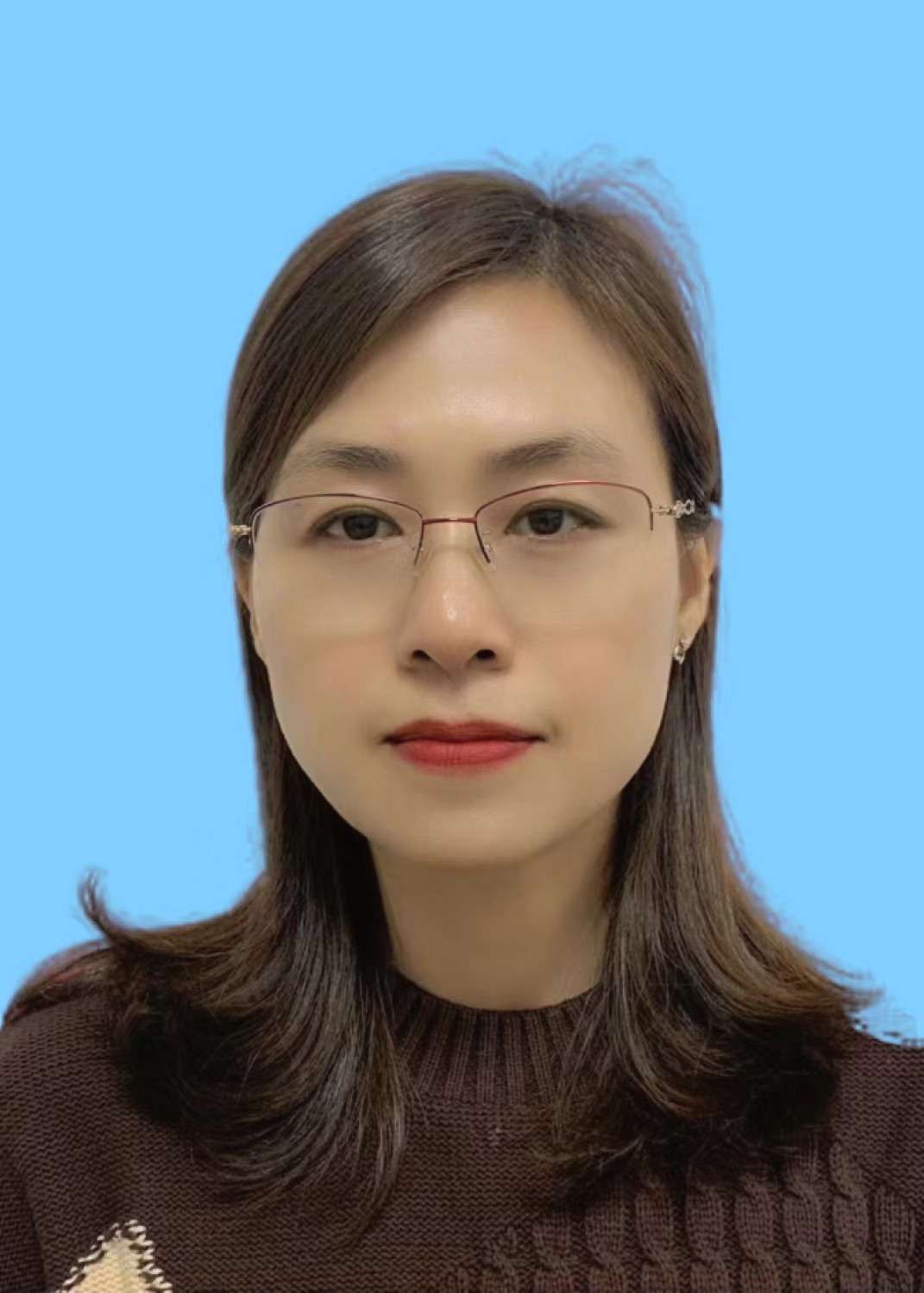 市卫生健康委党组成员、市纪委监委驻市卫生健康委纪检监察组组长：唐淑英