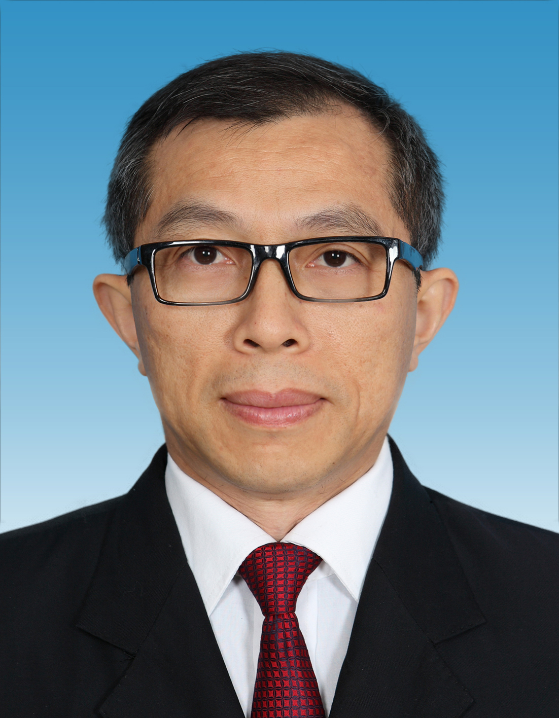 市住房和城乡建设局总工程师：姜军