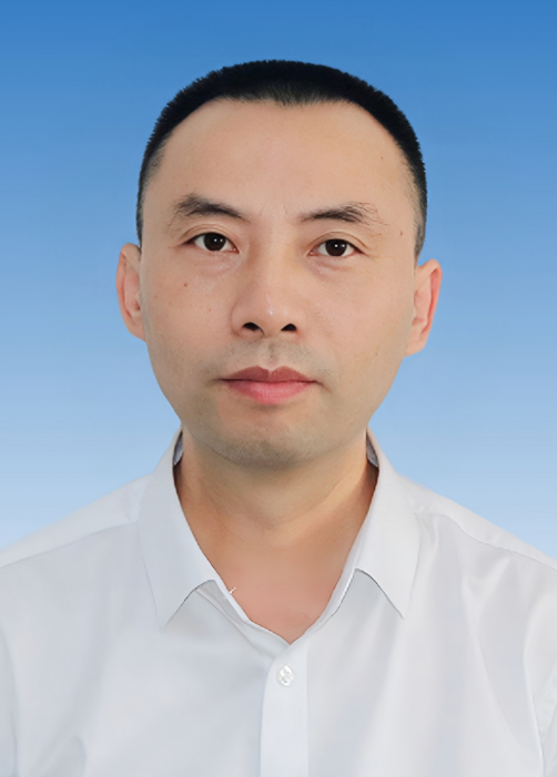 市农业农村局总经济师：杨  强